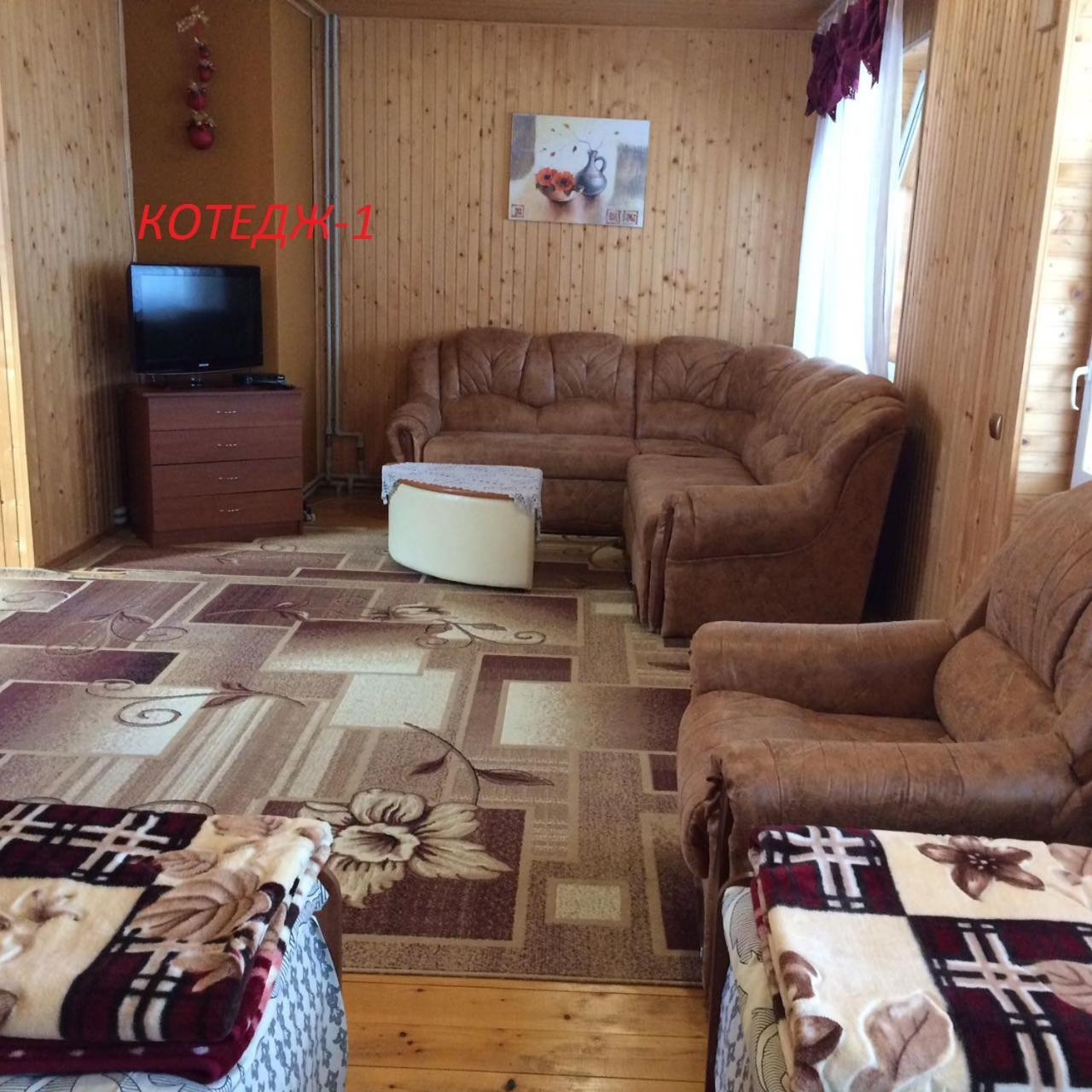 فندق Котедж ,,Тік" تاتاريف المظهر الخارجي الصورة