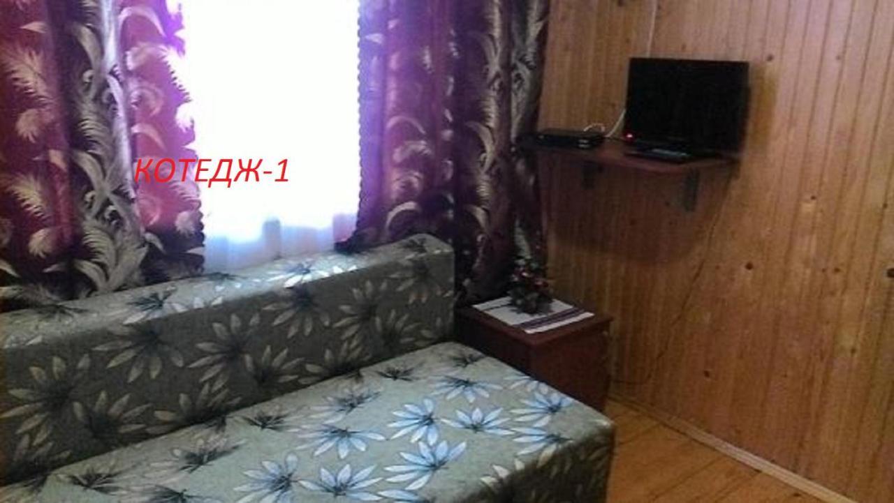 فندق Котедж ,,Тік" تاتاريف المظهر الخارجي الصورة